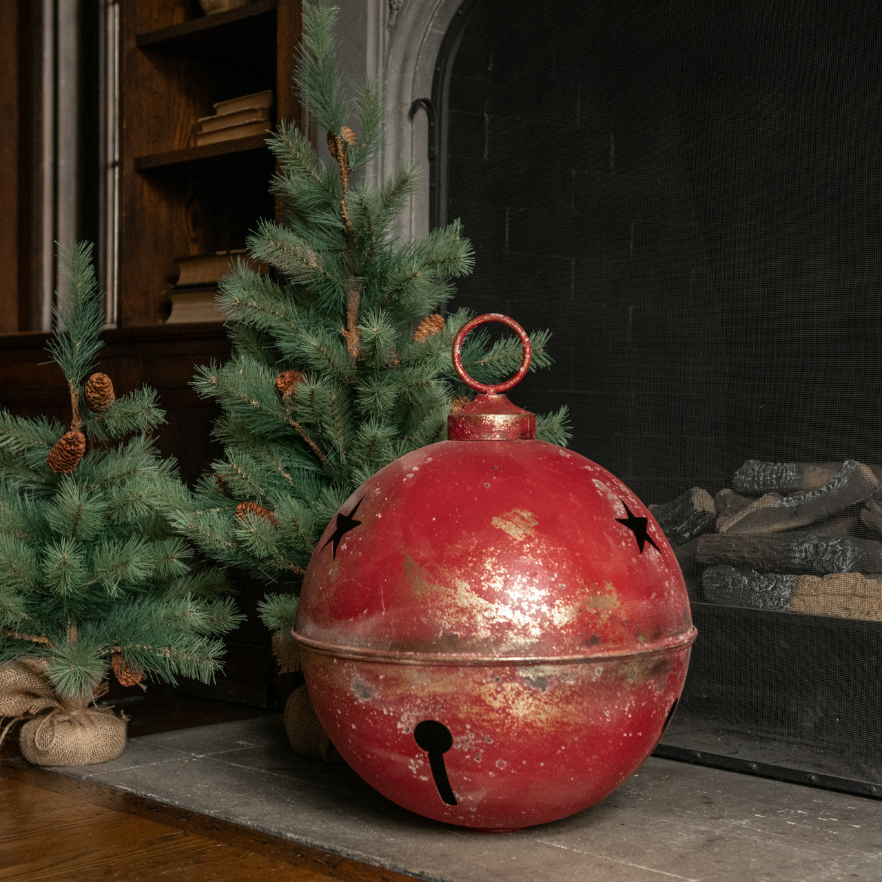 16" Red Star Sleigh Bell