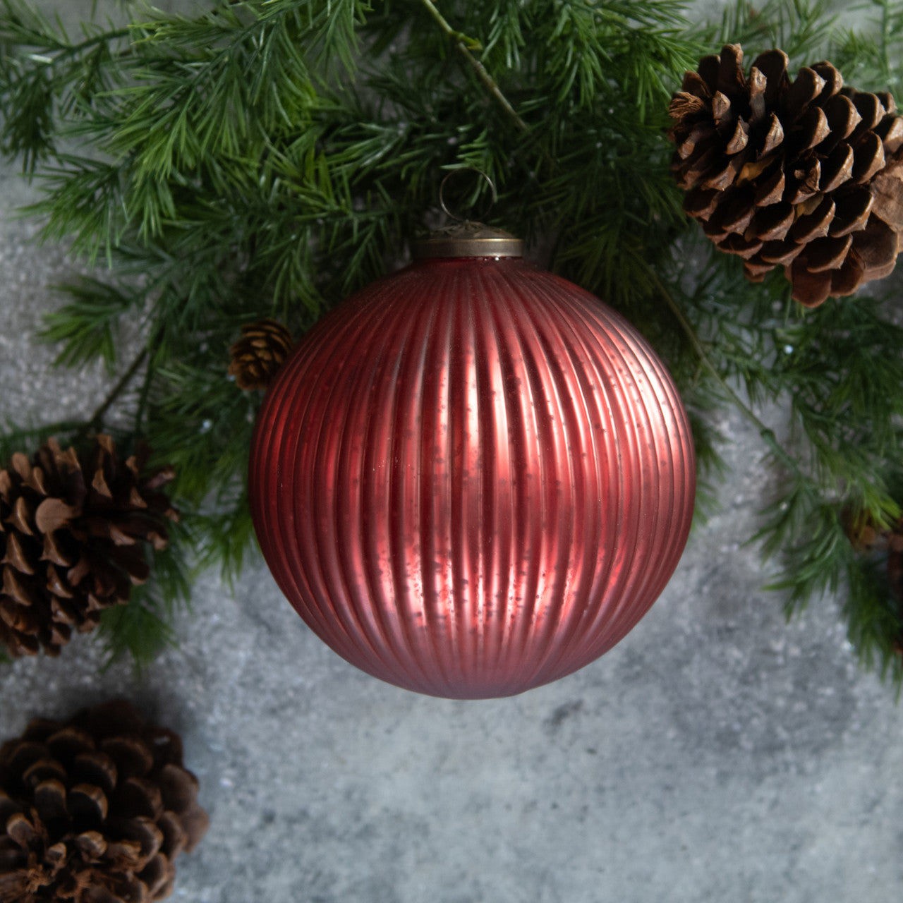 6" Dark Red Ribbed Kugel Ornament